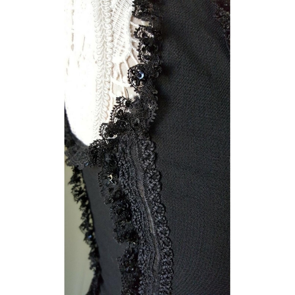 *$5,000 OSCAR DE LA RENTA ADOREABLE EXCLUS. BLACK LACE CROCHET SILK RUNWAY DRESS - Picture 8 of 10